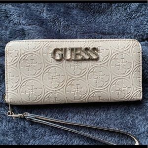 Guess Wallet